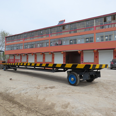 搬运双向引牵平板拖车